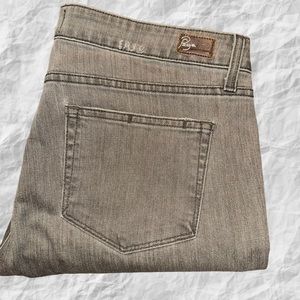 Paige Gray Boyfriend Canyon Jeans 31 (36X31.5) Stretch slim leg Distressed‎